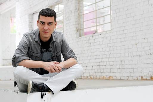 DANIEL REZENDE