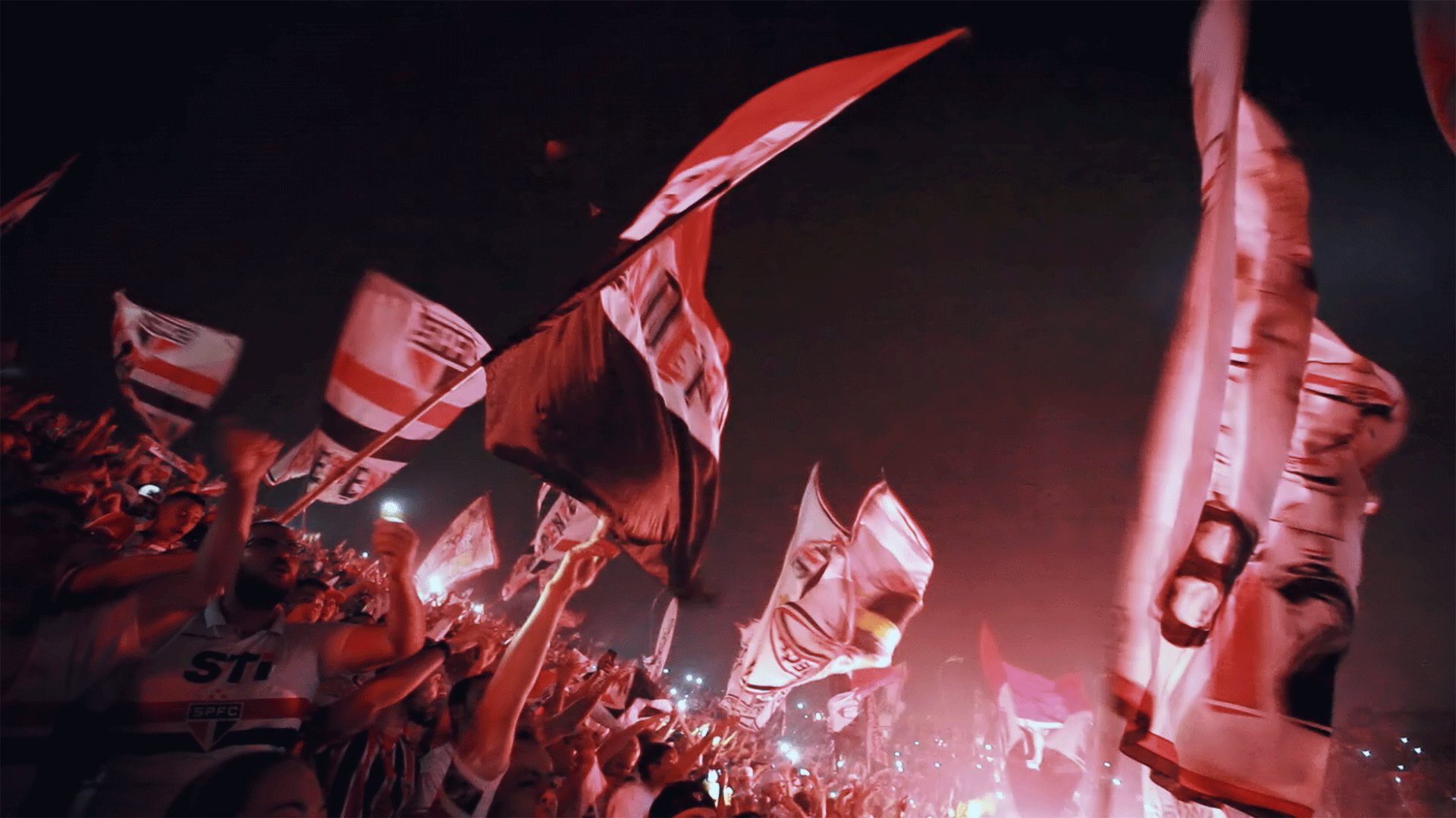 ONDE A MOEDA CAI EM PÉ: A HISTÓRIA DO SÃO PAULO FUTEBOL CLUBE